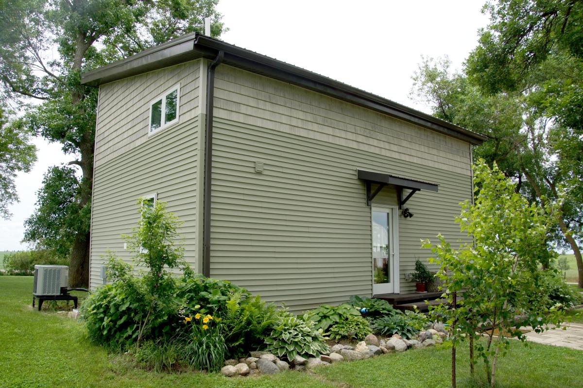 Exterior_8478